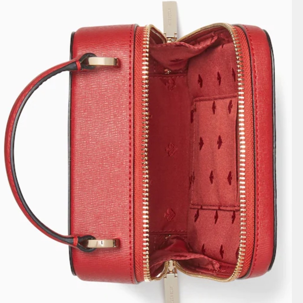 Kate Spade Disney X Kate Spade New York Vanity Cruella Crossbody Bag
NWT - Picture 3 of 16